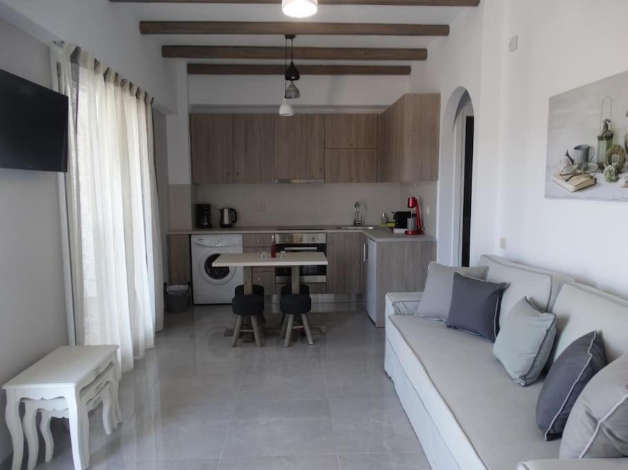 Skopelitis Village 4*